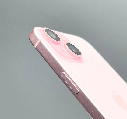 iPhone 15 128GB Pink